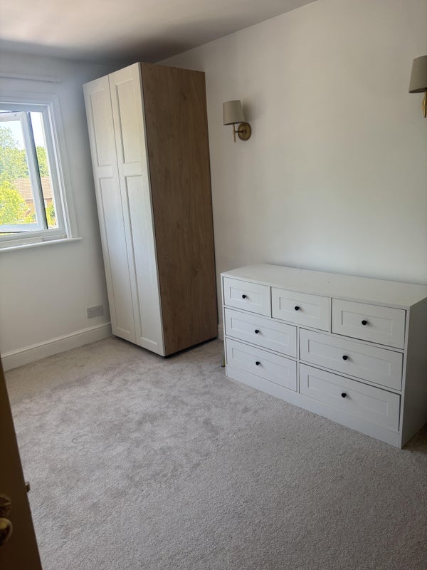 Room Horsham Road in Mid Sussex