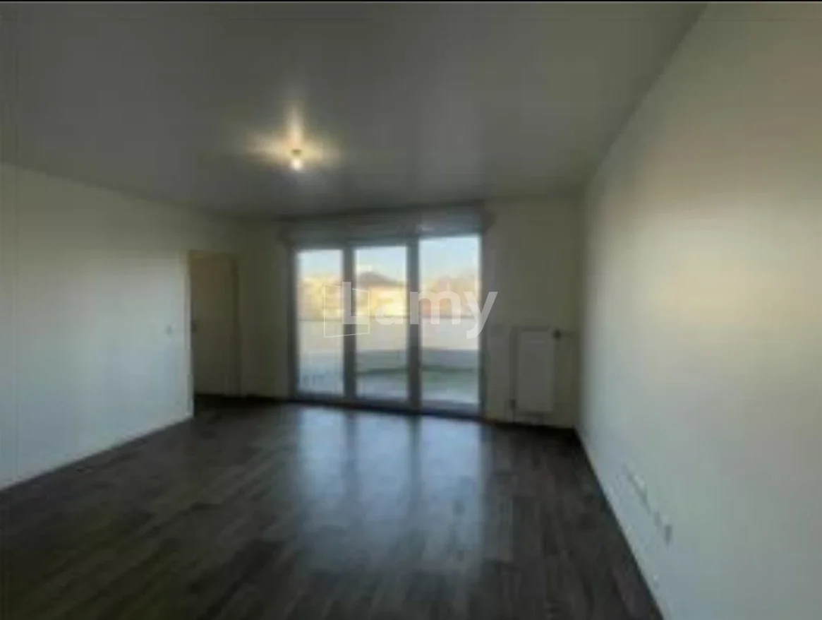Appartement Rue Maurice Utrillo à Aulnay-sous-Bois