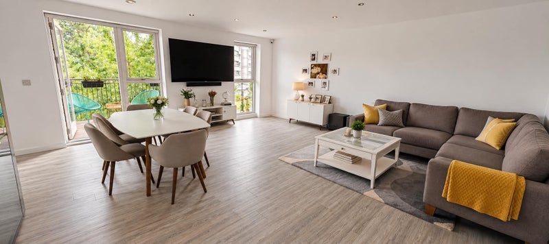 Room Trinity Way in Greater London