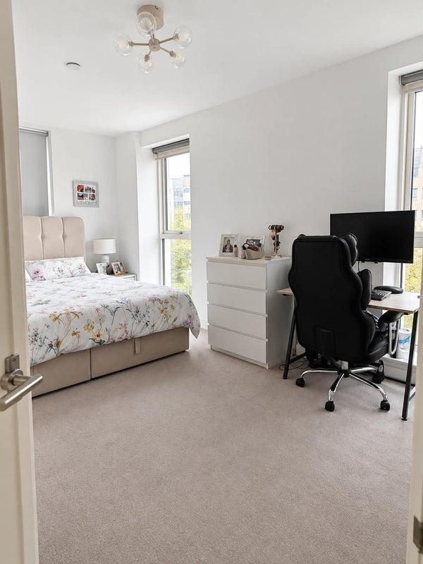 Room Trinity Way in Greater London