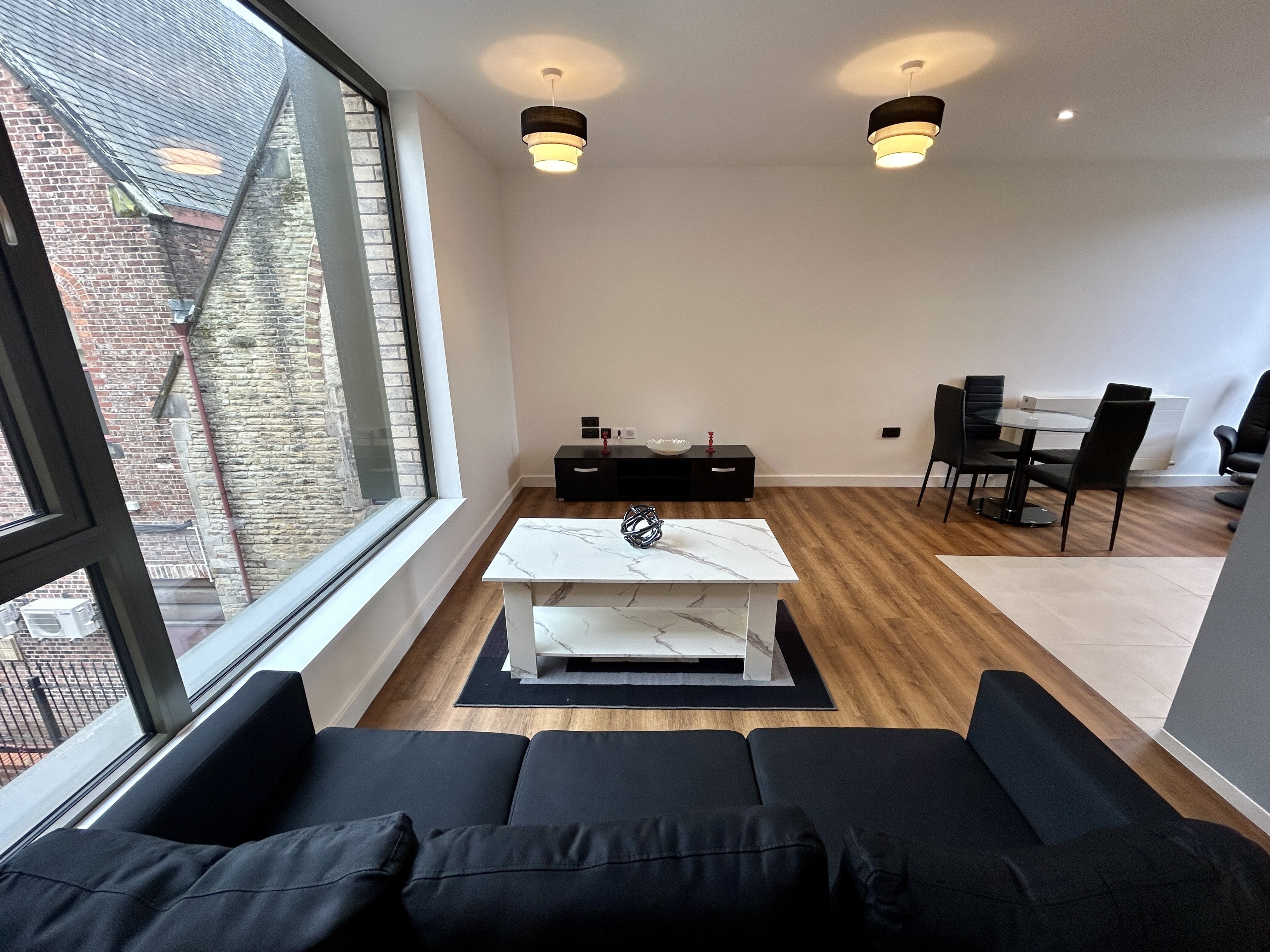 Flat Wilmslow Road in Manchester