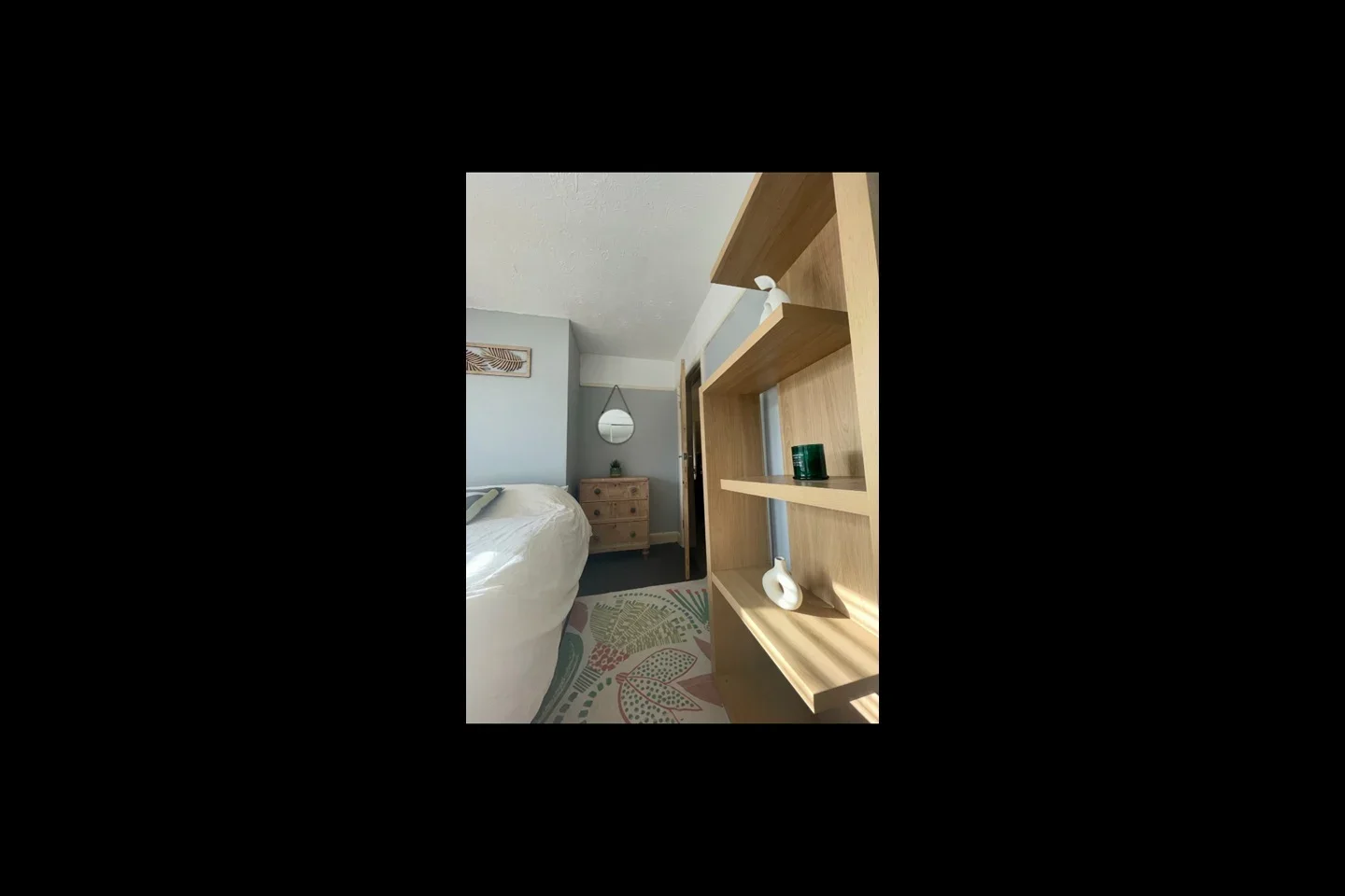 Room Luckham Road in Bournemouth