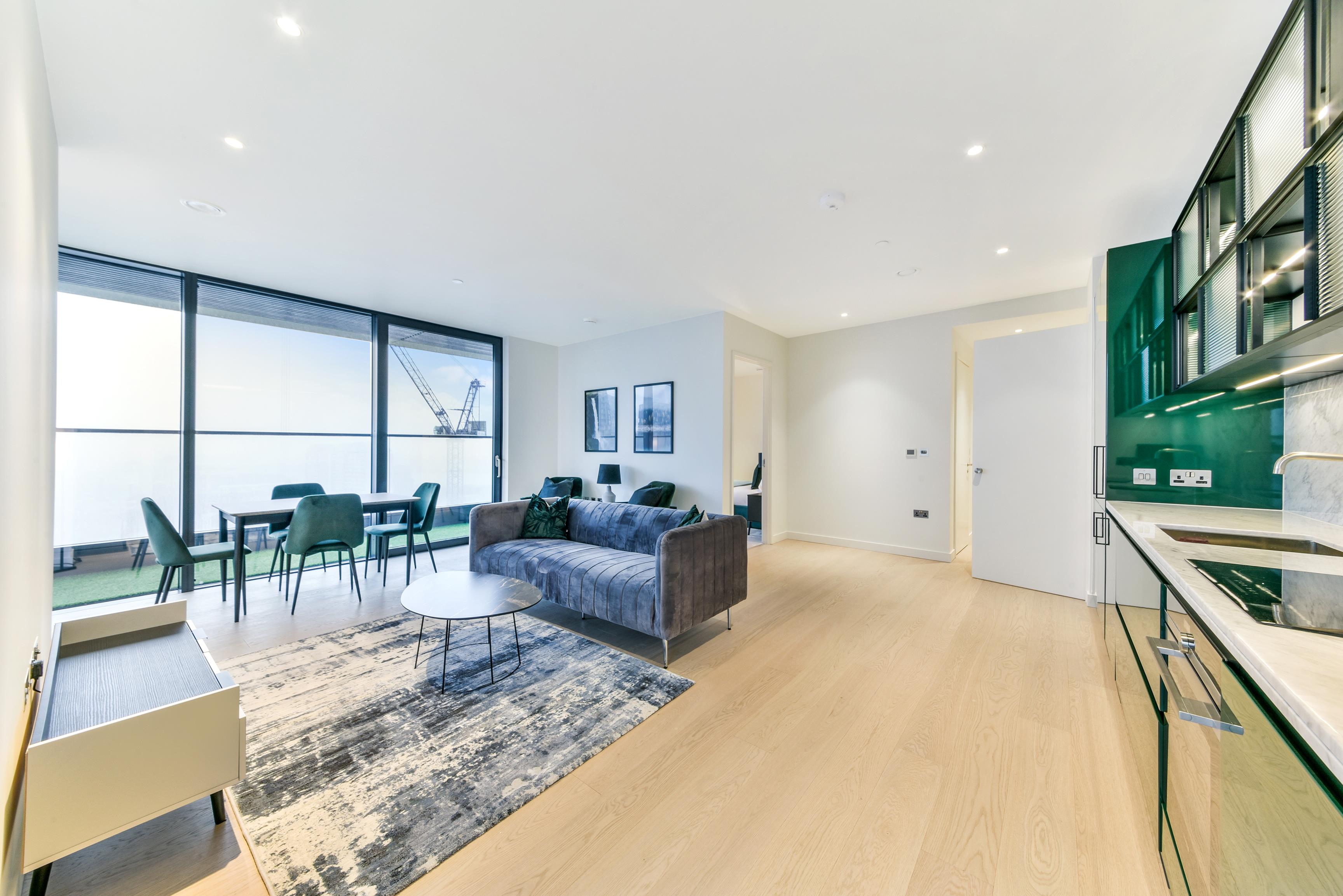 Flat Burdett Road in Greater London