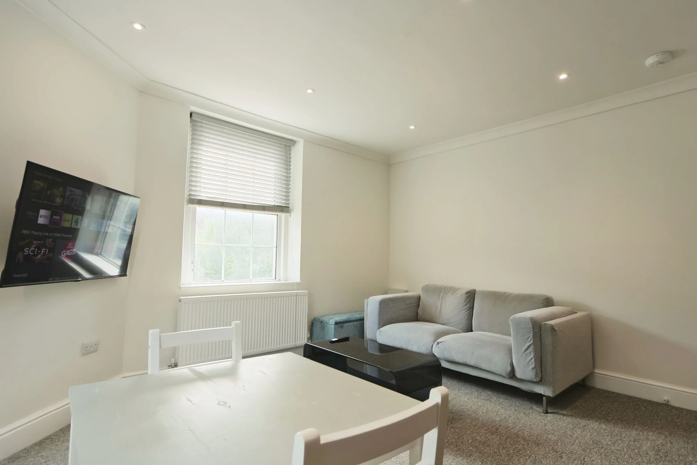 Flat Henleaze Road in Bristol