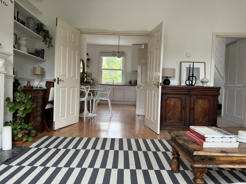 Room Gladys Road in Greater London