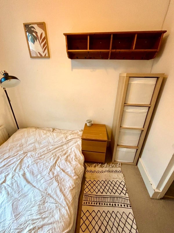 Room Beira Street in Greater London