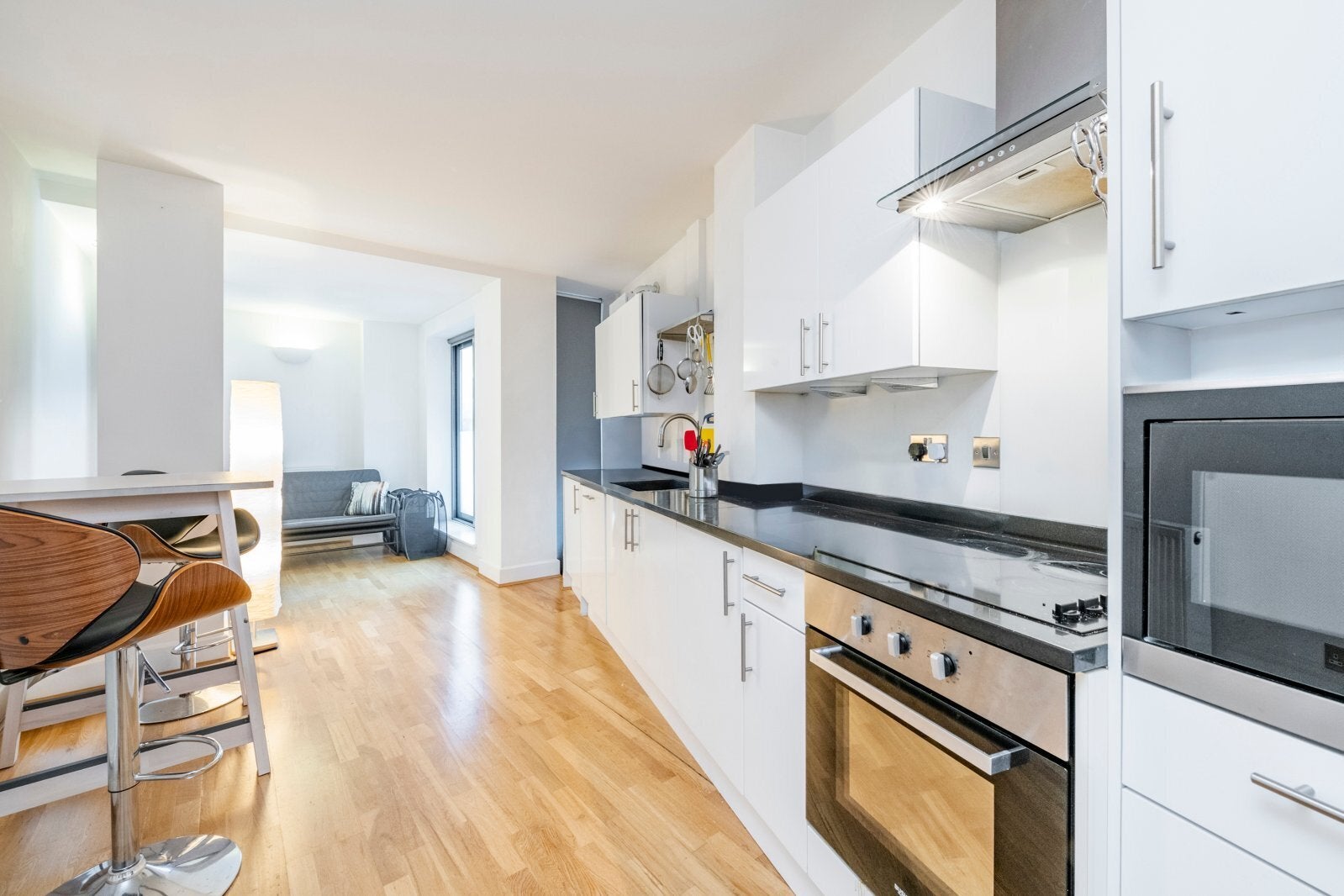 Flat Goswell Road in Greater London