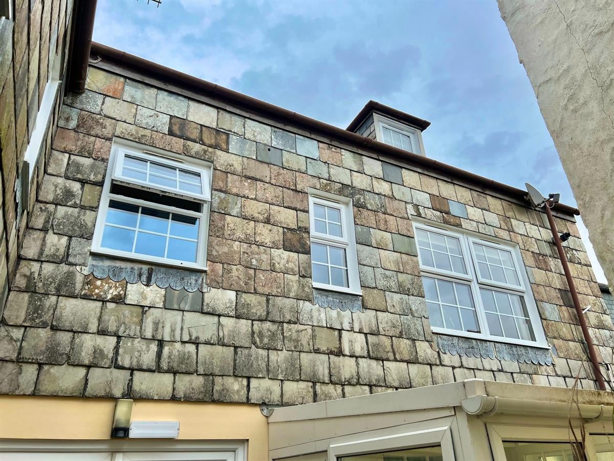 Flat Broad Street in St. Columb Major