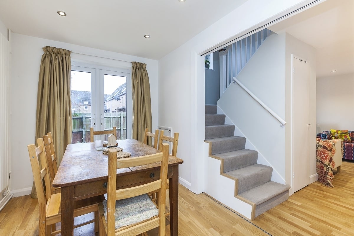 House Capstan Way in Greater London