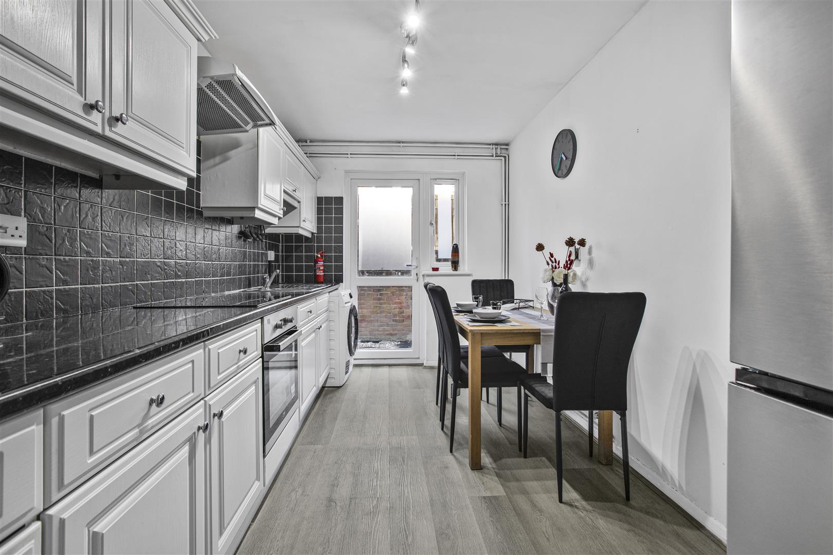 Flat Steedman Street in Greater London