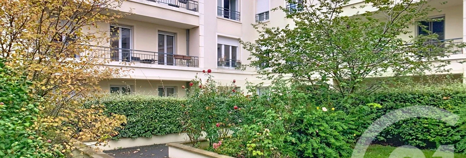 Flat Avenue René Panhard in Thiais