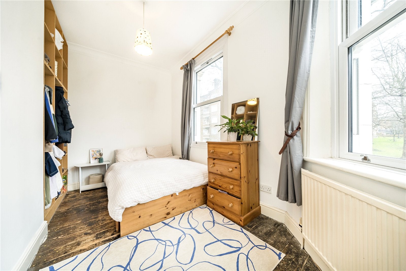 Flat Alderbrook Road in Greater London