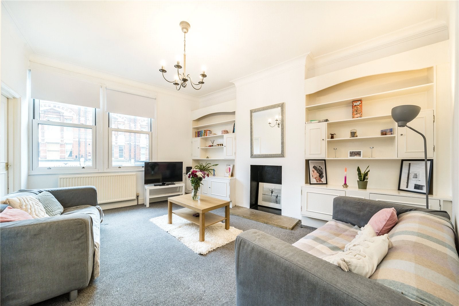 Flat Alderbrook Road in Greater London