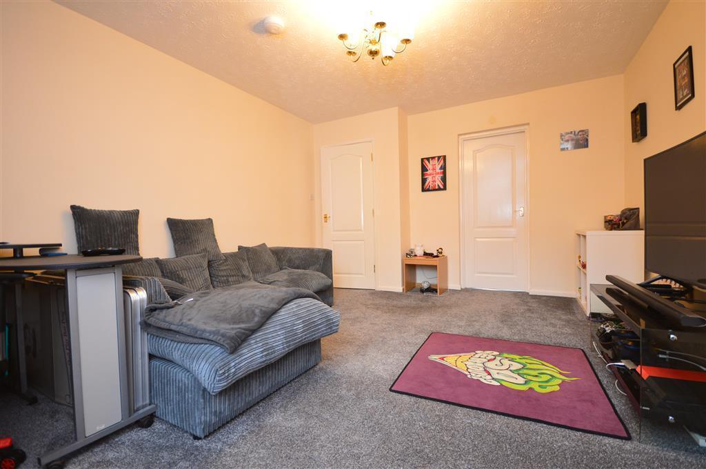 Flat Plough Close in Rothwell