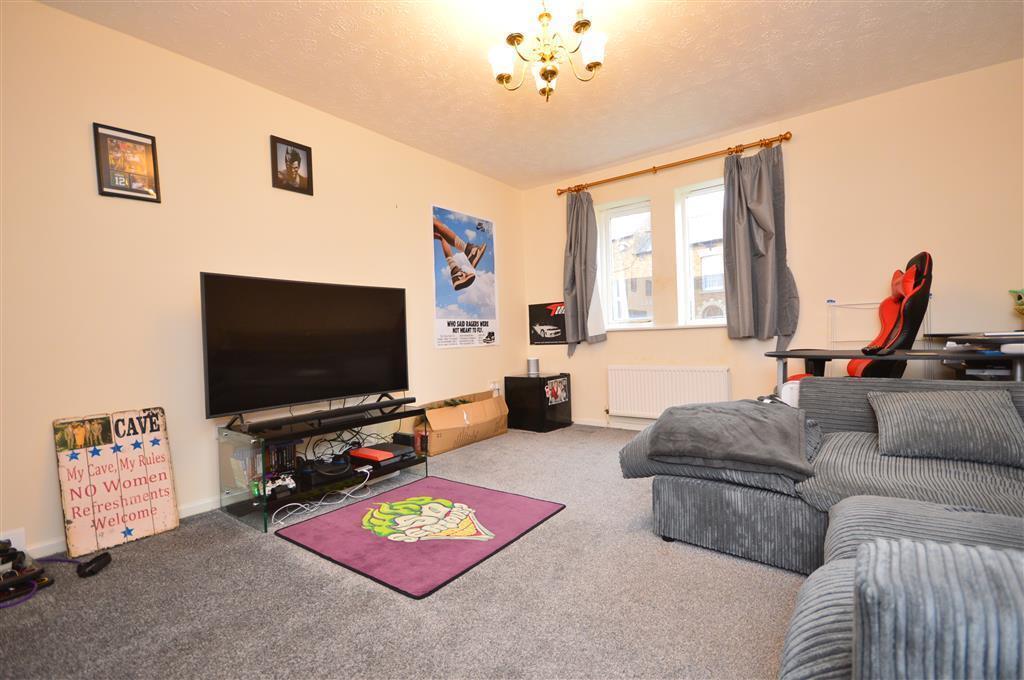 Flat Plough Close in Rothwell