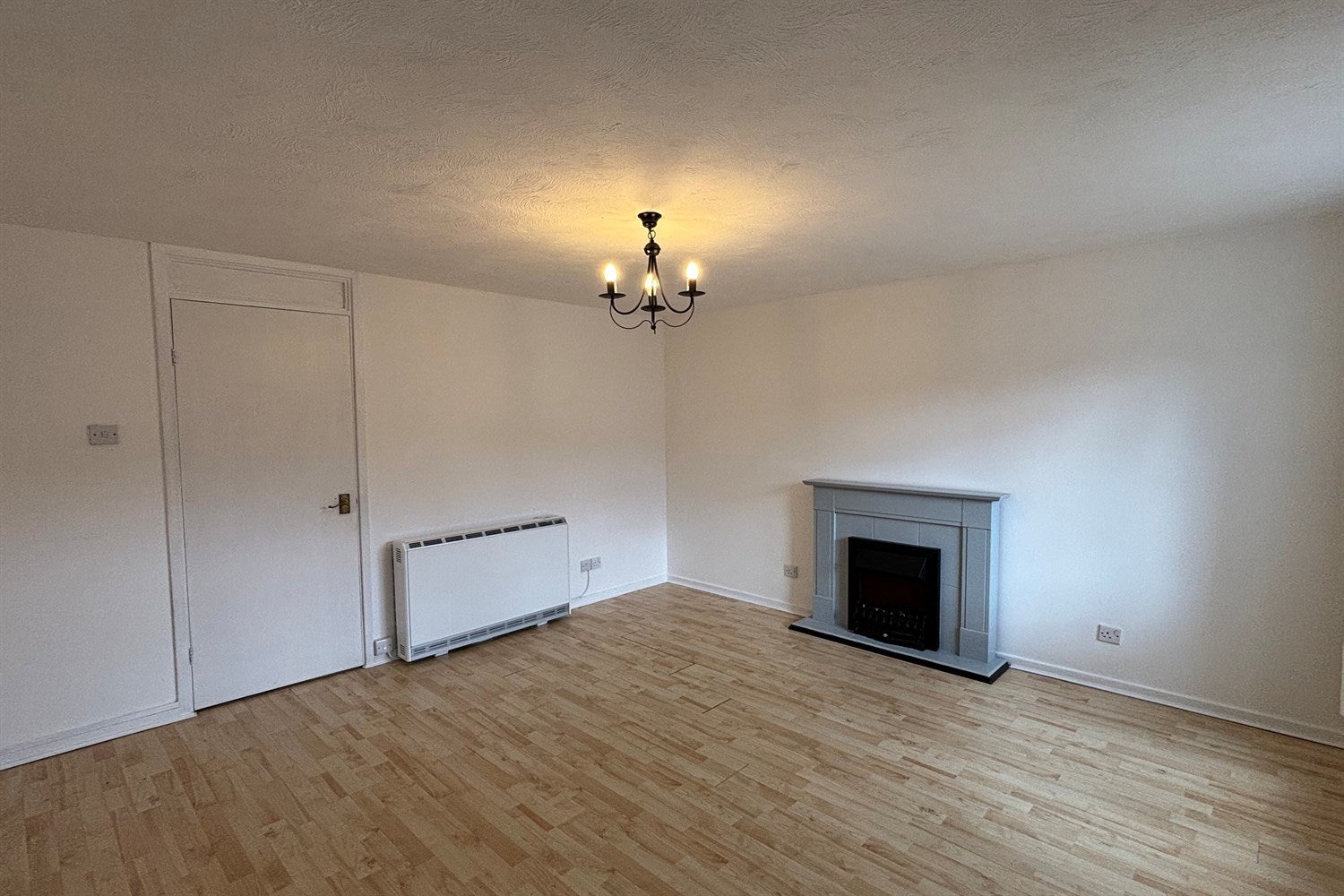 Flat Oakwood Close in Chichester