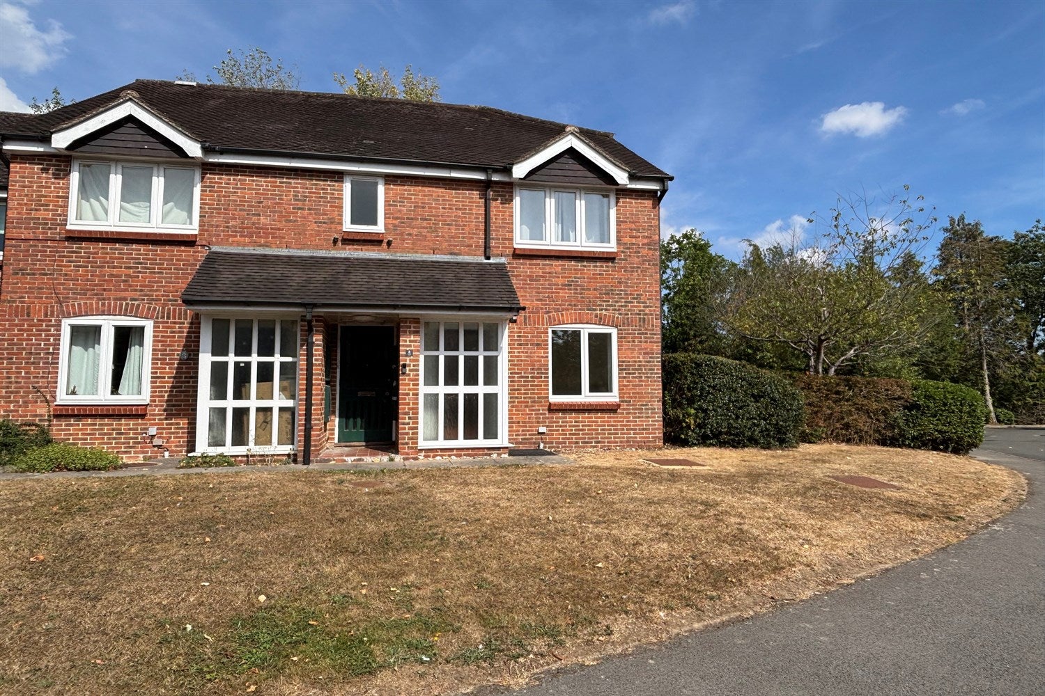 Flat Oakwood Close in Chichester