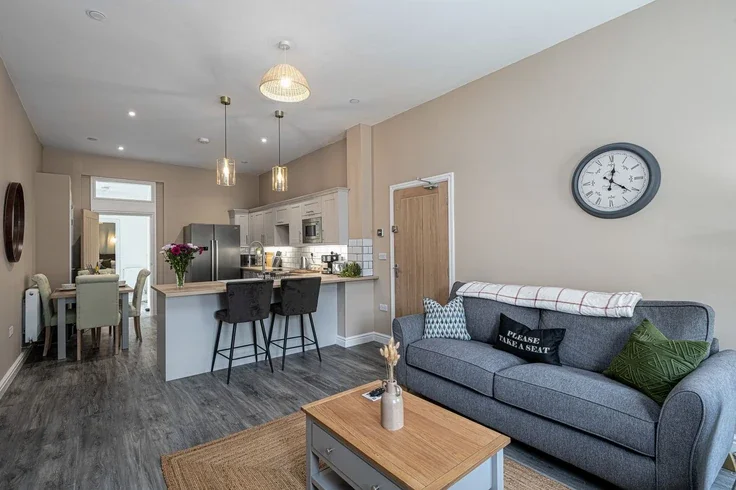 Flat Cardiff Road in Pwllheli