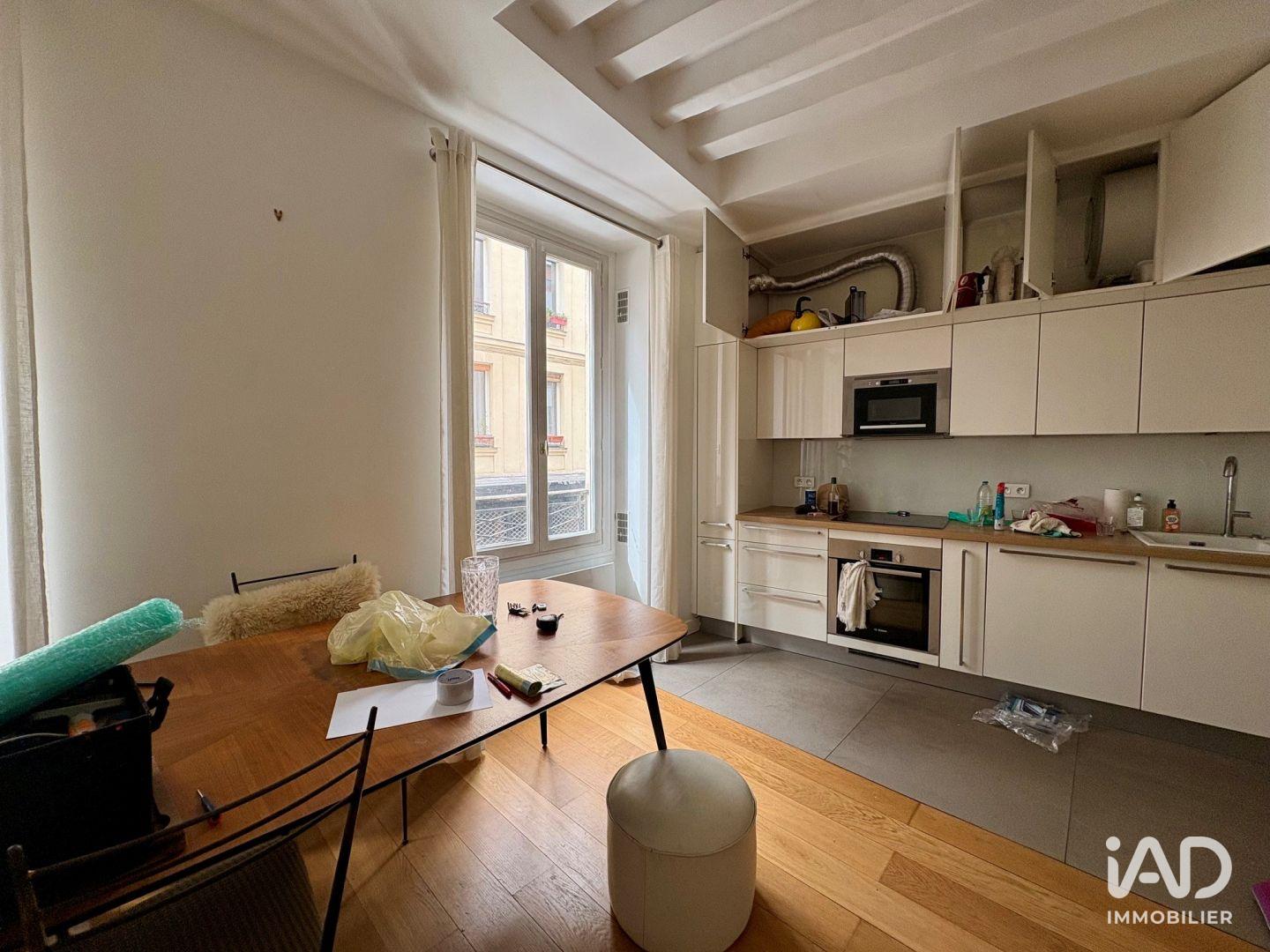 Flat Rue Saint-Bernard in Paris