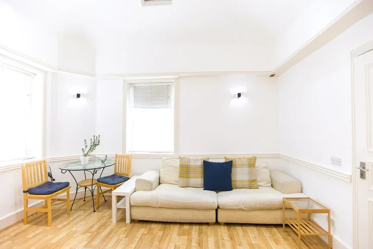 Flat Devonshire Street in City of Westminster