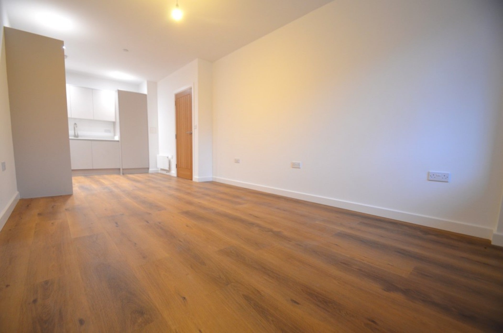 Flat Sidney Road in Borough of Spelthorne