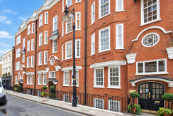 Flat Carrington Street in City of Westminster