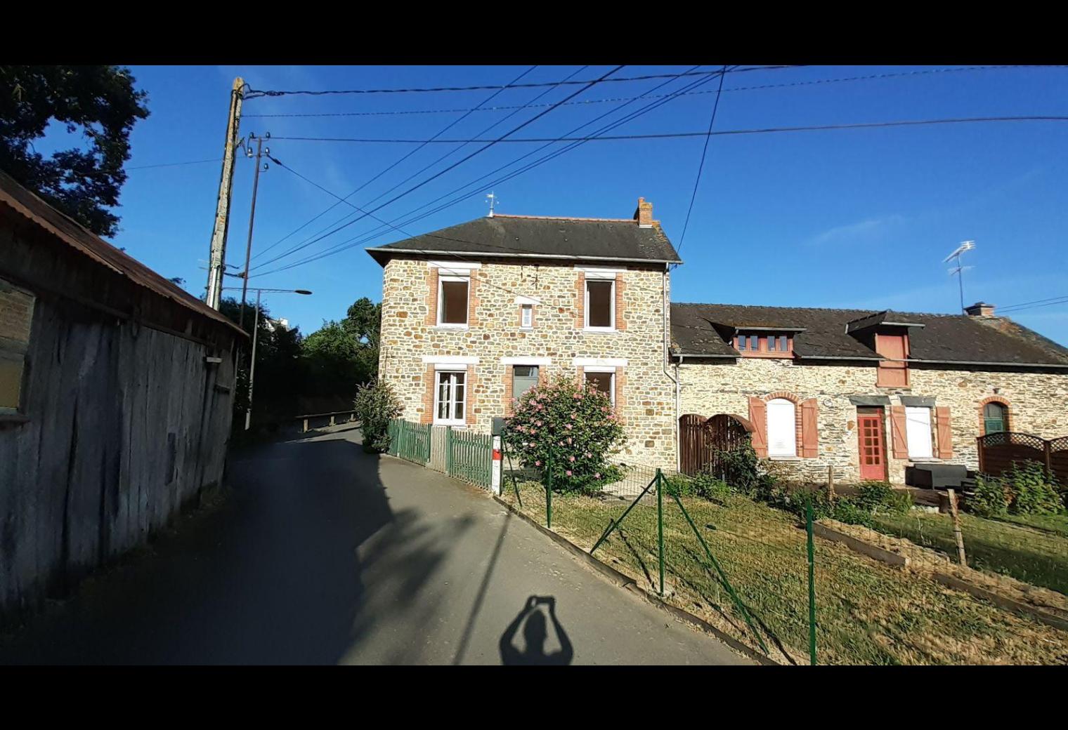 House Rue d'Ernée in Vitré