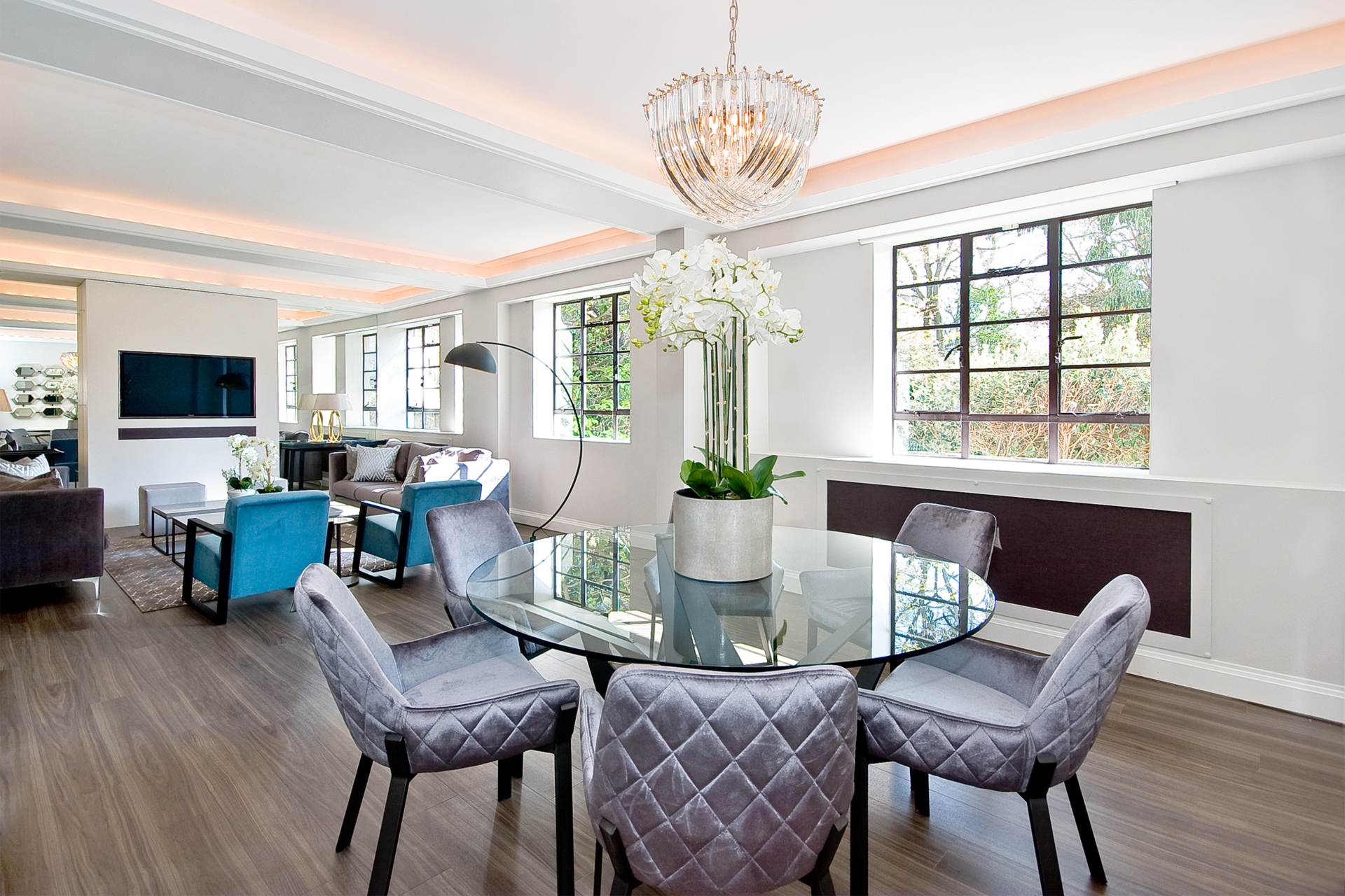Flat Princes Gate in City of Westminster