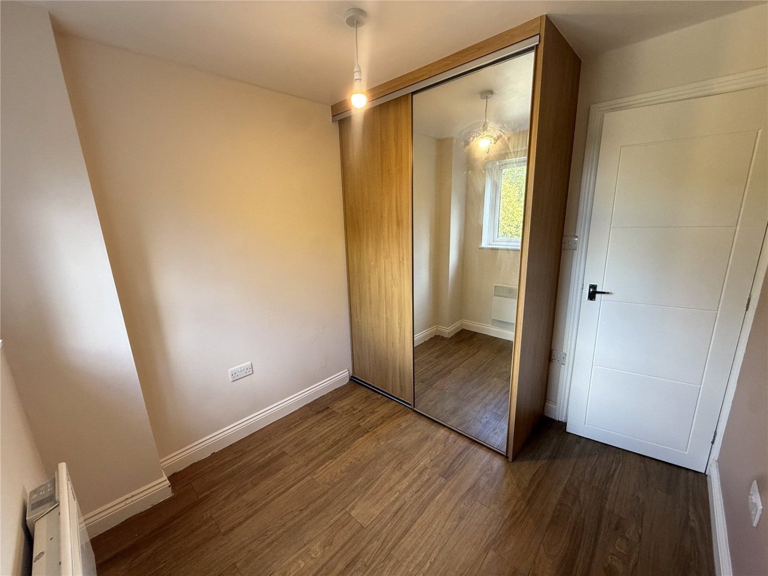 Flat Imperial Passage in Greater London