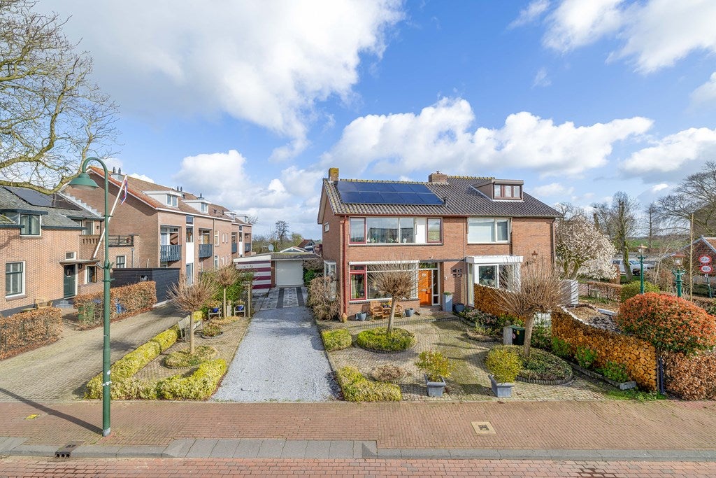 Huis Dorpsweg 2 in Reeuwijk