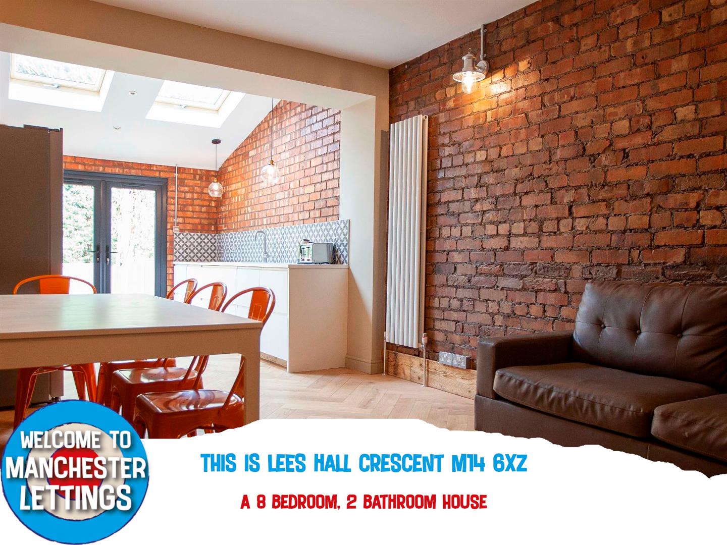 House Lees Hall Crescent in Manchester