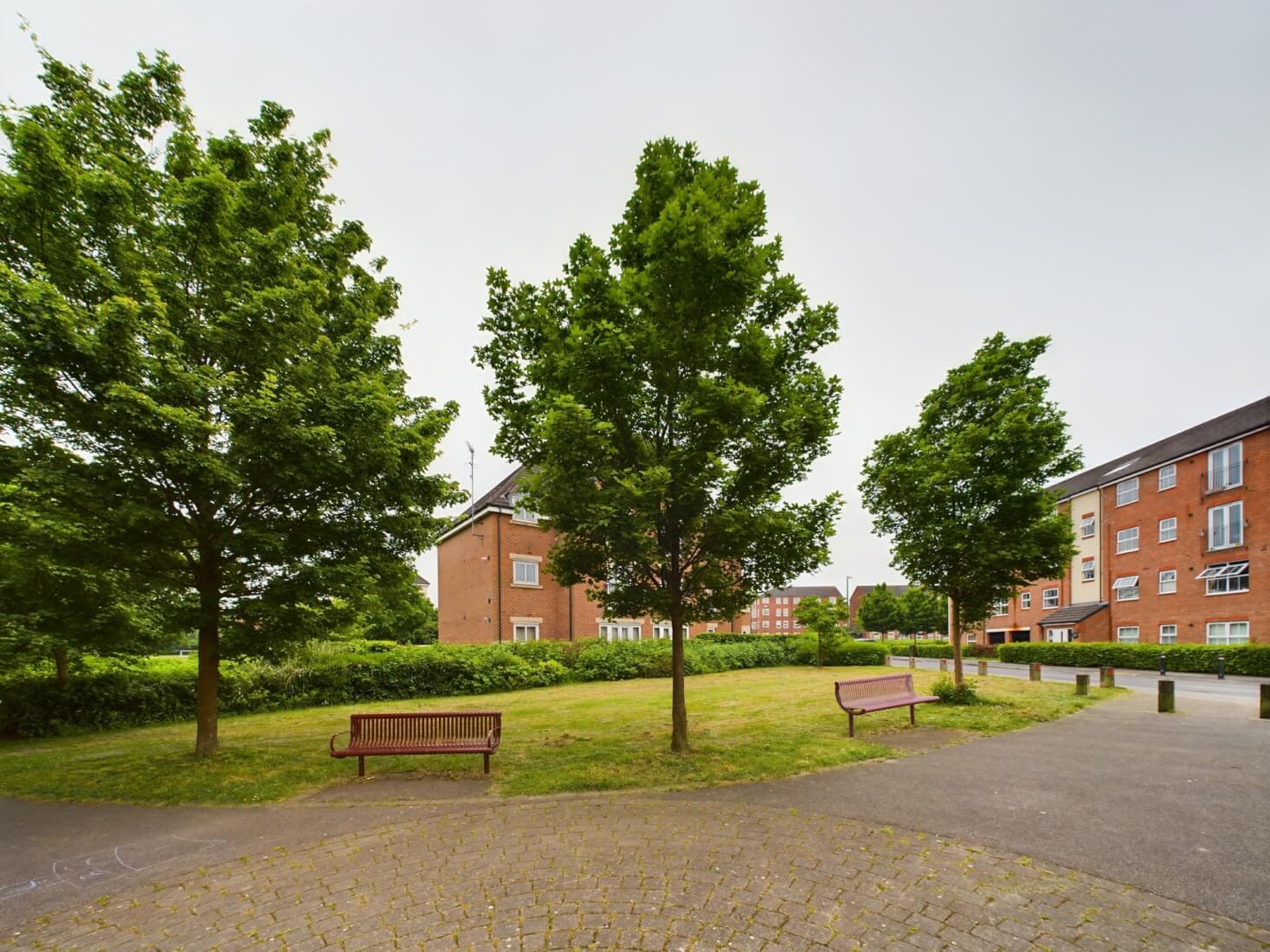 Flat Wharf Lane in Metropolitan Borough of Solihull