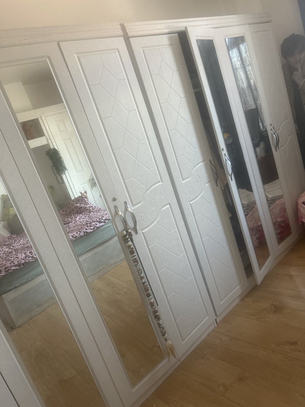 Room Pearson Street in Cardiff