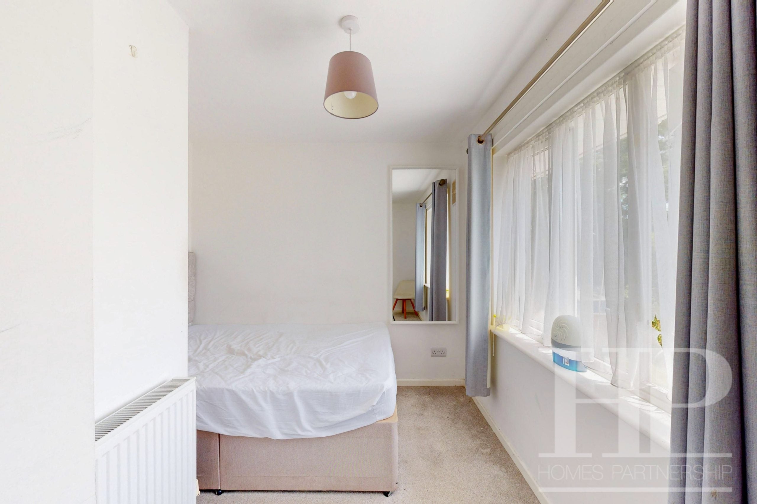 Room Smalls Mead in Crawley