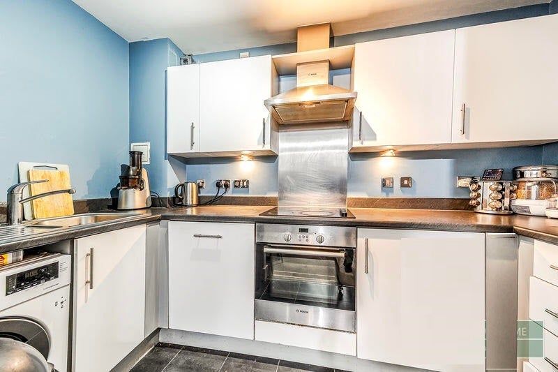 Room Langley Walk in Birmingham