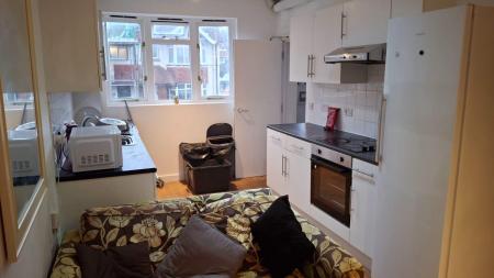 Flat Hollingdean Terrace in Brighton