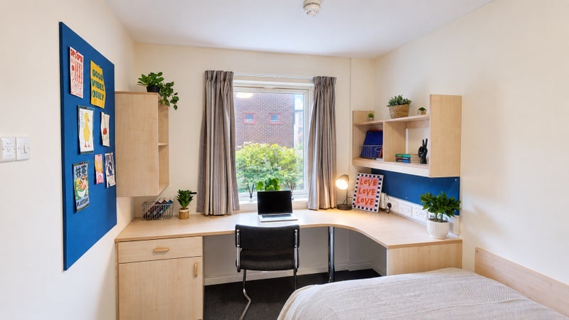 Room Winckley Square in Preston