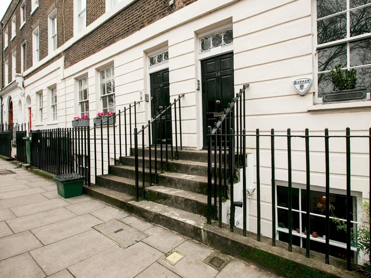 Flat Highbury Place in Greater London