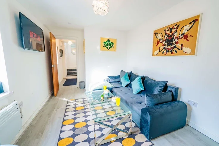 Flat Kincraig Street in Cardiff