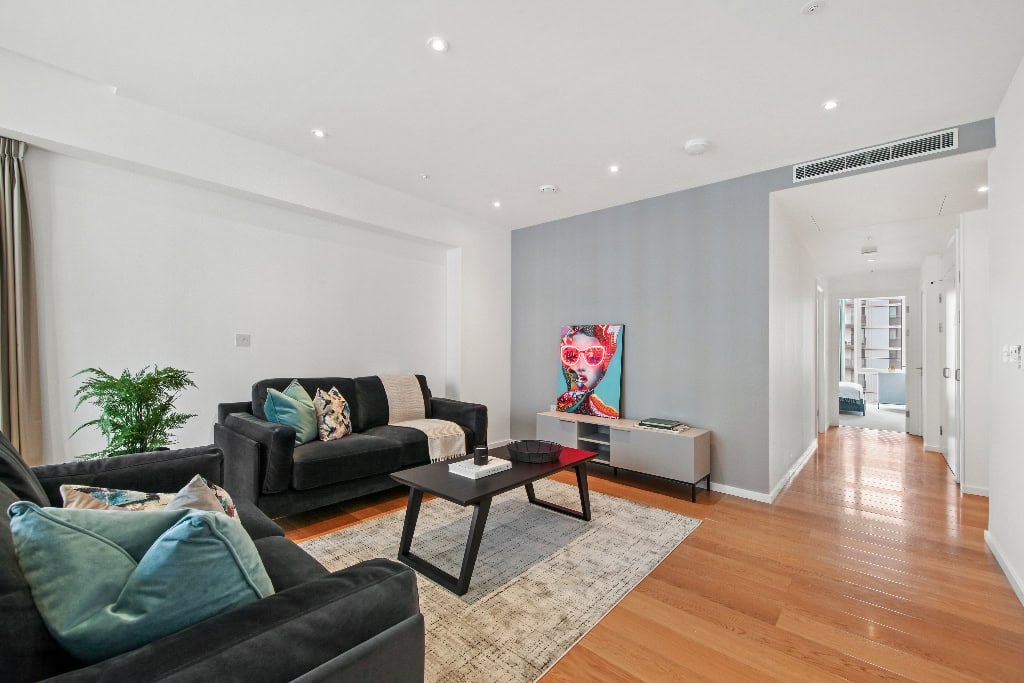Flat Celebration Avenue in Greater London