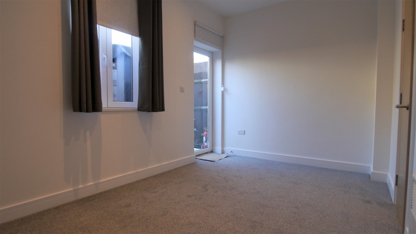 Flat Brighton Road in Horsham