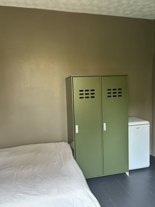 Room Cambridge Gardens in Greater London