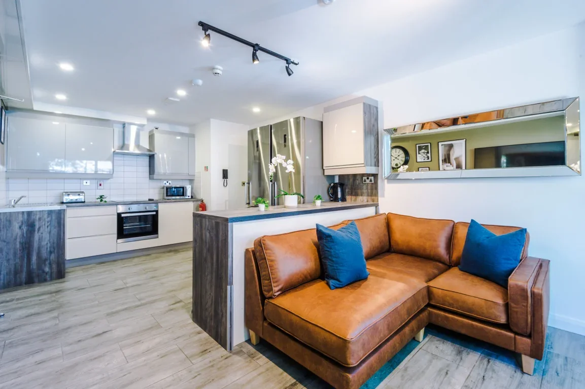 Flat Eskdale Terrace in Newcastle upon Tyne