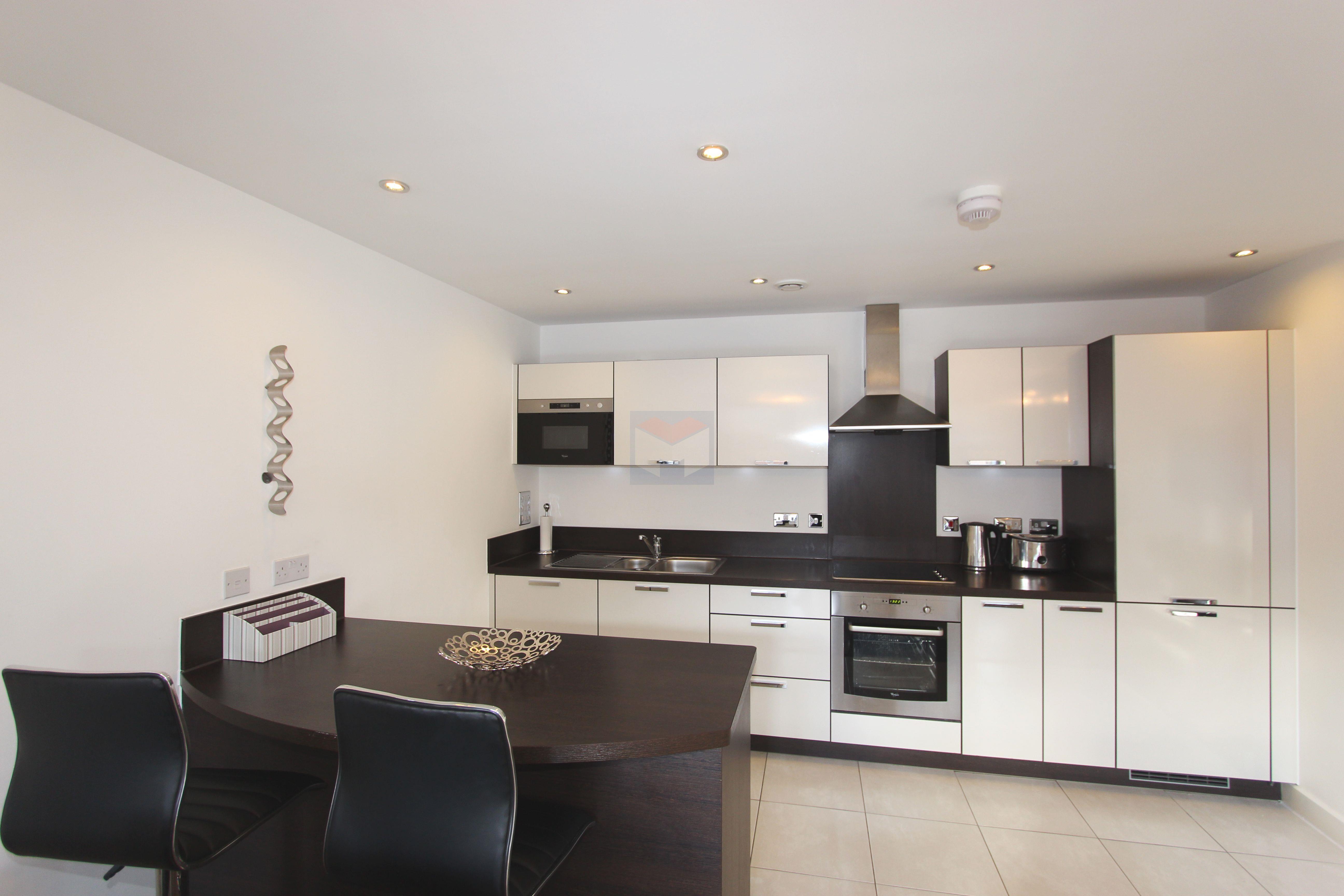 Flat Needleman Street in Greater London