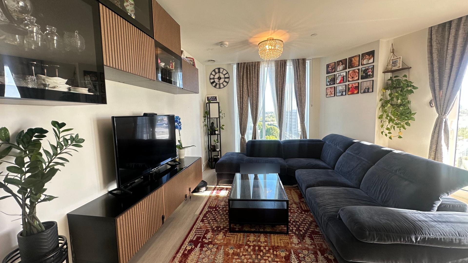 Flat Daneland Walk in Greater London