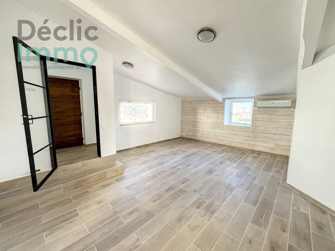 Maison Rue de la Placette à Cipières