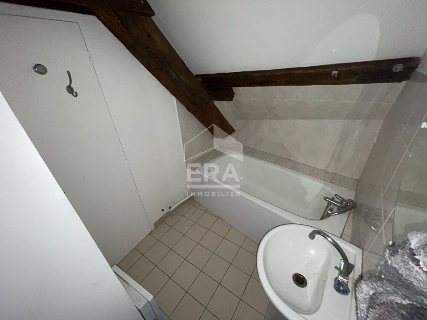 Flat Rue des Halles in Brie-Comte-Robert