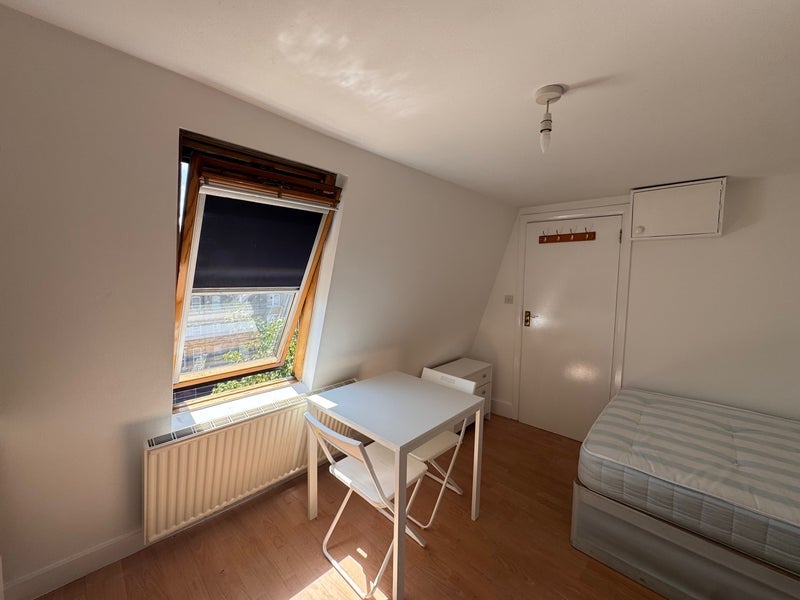 Flat Talgarth Road in Greater London