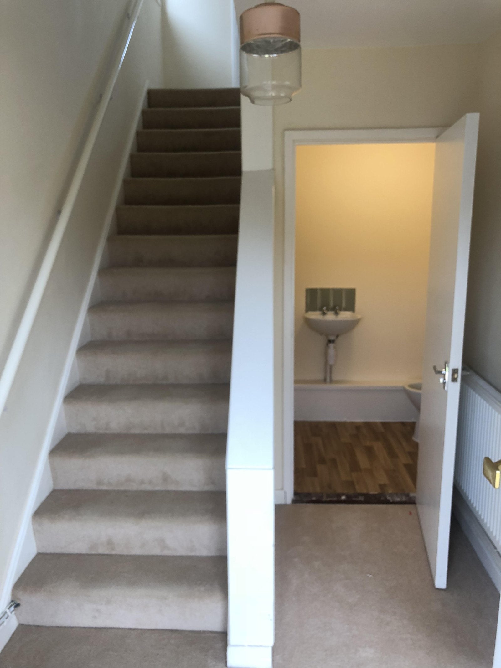 Room Grove End Road in Waverley