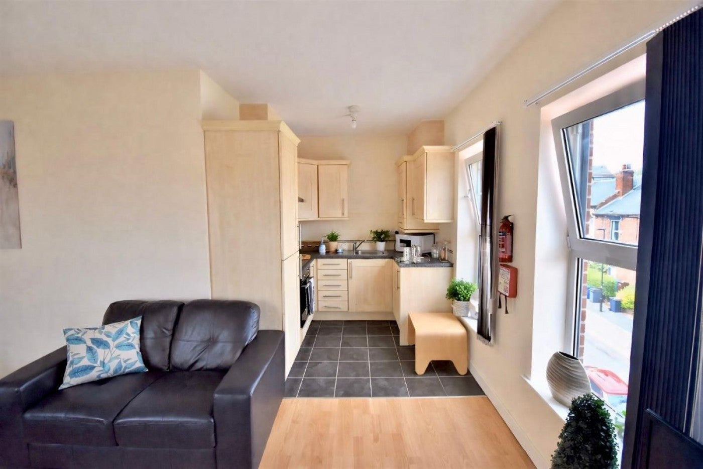 Flat Broomhall Street in Sheffield